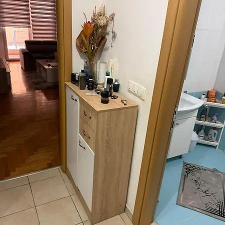 Apartman Family Apartment, Minimum 2 Nights, Quiet, Airport